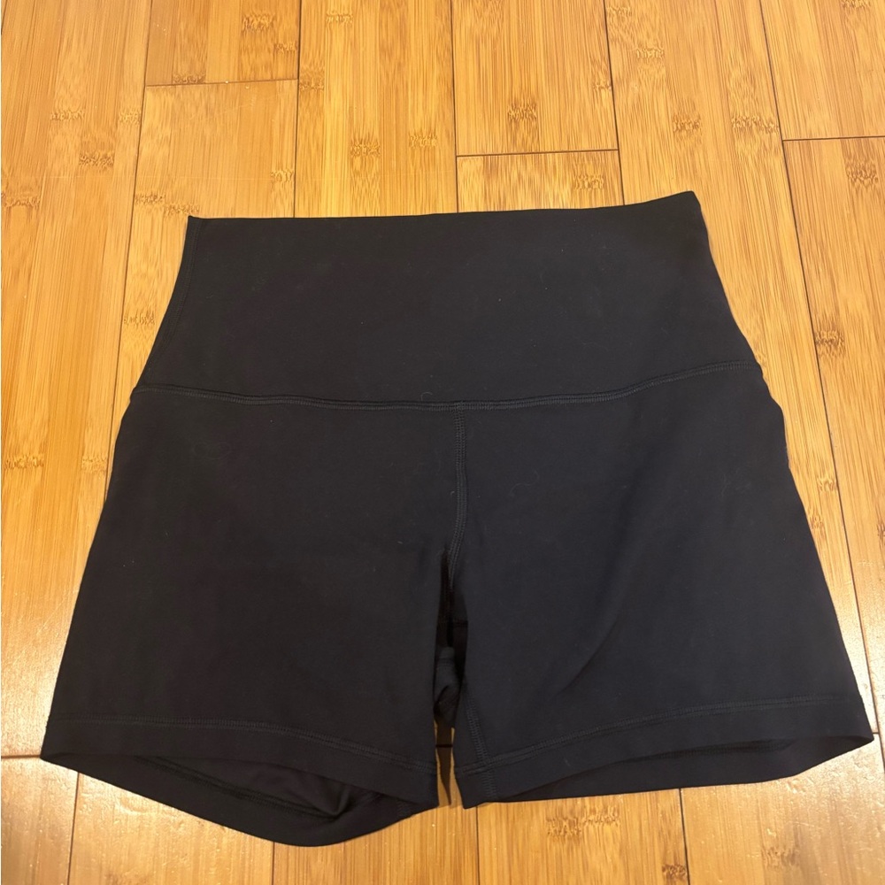 Women's Black lululemon align biker short
